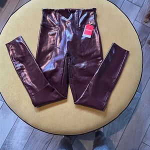 NWT SPANX Ruby Faux Patent Leather Leggings Sz SP Athleisure Versatile